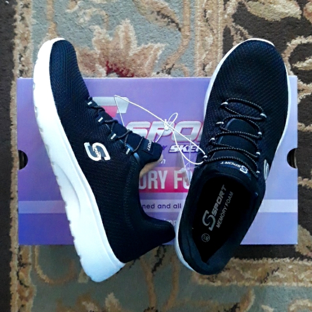 2x*Host Pick*Skechers Sport Rummie shoes